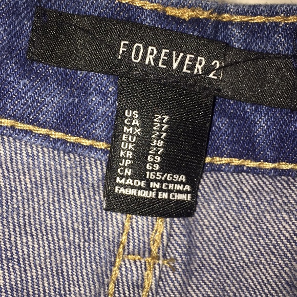 High Waisted Denim Shorts - Picture 3 of 3